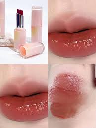 glossy lipstick