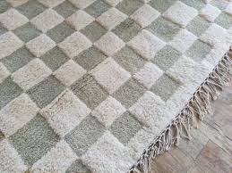 hand woven wool moroccan floor rug