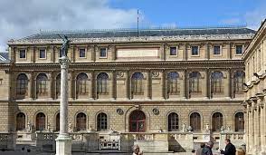 All About Paris' School of Fine Arts - Discover Walks Blog