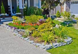 28 Front Yard Landscaping Ideas To Make