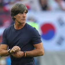 He lacks the experience of being a number one at club level, but that didn't hold joachim löw back upon his appointment. Jogi Low Not Amused By Philipp Lahm S Leadership Advice Bavarian Football Works