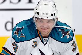 Douglas murray hit on alexander steen and scrum in 3rd. Ex Shark Of The Week Douglas Murray Fear The Fin
