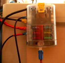 Amazon's choicefor 12 volt wiring. Cheap Rv Living Com Installing A 12 Volt Fuse Block