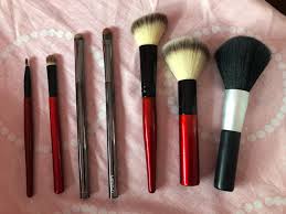 daiso miniso makeup brushes