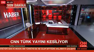 Facebook Live feed of CNN Turk broadcasts studio takeover by military - The  Verge