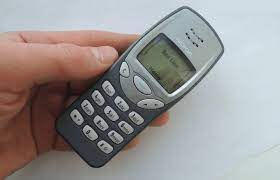 Insgesamt wurden 160 millionen geräte verkauft. Top 5 Things About The Nokia 3210 7review
