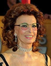 Italian actress sophia loren will star in a feature film for the first time in a decade, courtesy of although award season is pushed back due to the pandemic (the 2021 oscars will take place april 25). Zitate Uber Selbstvertrauen Sophia Loren Zitat Gesundheit 2021