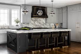 Discover all the kitchen finishes, colors, and fixtures that will be big in the new year. Kitchen Trends 2020 Designers Share Their Kitchen Predictions For 2020
