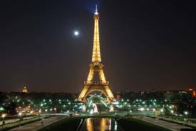 400 eiffel tower pictures