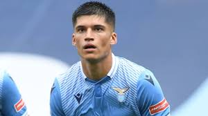 Now that lautaro martinez still has not signed a contract renewal with inter and does not even seem very close to doing so, diego simeone's side are back on high alert. Lautaro Martinez Inter Want Joaquin Correa As Replacement