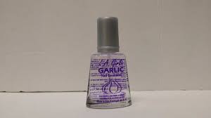la garlic nail treatment