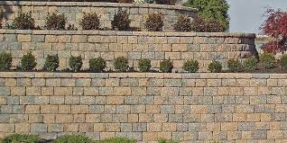 cost to build a retaining wall in 2022