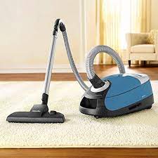 canister vacuums miele complete c2
