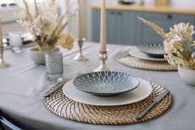 9 dining table decor ideas for hosting