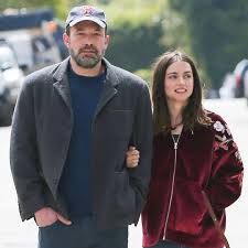 According to woman's day, heartbroken ben affleck is single once again.the tabloid reports the justice league star and ana de armas are no longer. What Went Wrong Between Ben Affleck And His Ex Ana De Armas E Online Deutschland
