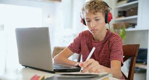 Essay On Advantages And Disadvantages Of Internet For Students – Read Here  – Essay Avenue