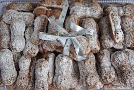 See more ideas about traditional christmas cookies, christmas cookies, christmas cookies vanilla kipferl ~ traditional christmas cookie: Traditional Czech Christmas Cookies Medvedi Pracky Best Cookie Recipes Christmas Cookies Traditional Christmas Cookies