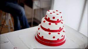 3 Tier Red Velvet Cake gambar png
