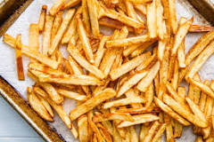 How do you reheat fries without getting soggy?