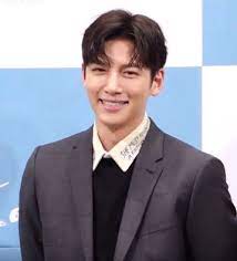 Filming has been halted on his currently filming netflix drama the sound of magic (annarasumanara) with choi sung eun and hwang in yeop , with the whole production to undergo testing in the meantime. Ji Chang Wook Wikipedia