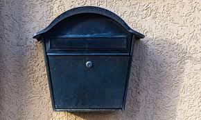 12 Best Locking Mailboxes To Ensure No