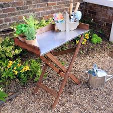 Zest Folding Potting Table With Metal