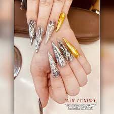 nail luxury