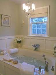 bathtub decor