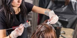 what does a cosmetologist do in florida