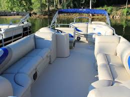 We want you to have the best experience possible on lake murray, this is why we also offer water sport options to help increase your fun! Lake Murray Boat Rentals Lake Murray Country