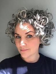what colors look best with gray hair