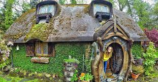 real life hobbit house imagines the