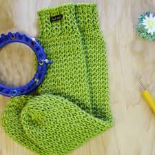 This pattern is super soft, and cozy warm. Ideas 13 Loom Knitting Projects For Beginners