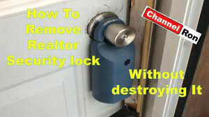 how to remove realtor security lock
