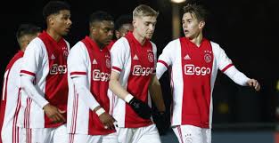 Helmond sport played against jong ajax in 2 matches this season. Jong Ajax Pakt Knap Punt Scherpen Sta In De Weg Voor Volendam Voetbalprimeur Nl