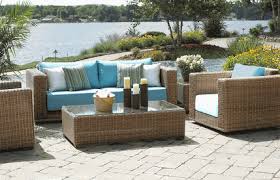 clean your outdoor patio cushions