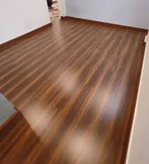 plain wooden flooring carpet