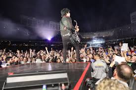 The Concerts At Wrigley Field In 2017 Generated 2 9 Million
