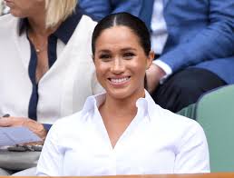 And the national women's law center, gave meghan the opportunity. Meghan Markle Shows Off Baby Bump In Maternity Jeans To Drop Archie Off At School