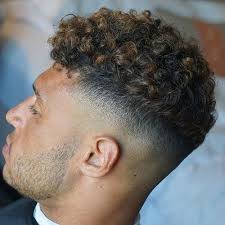 That's exactly we are going to explore what curly hairstyles for men are on trend this year! 39 Best Curly Hairstyles Haircuts For Men 2021 Styles