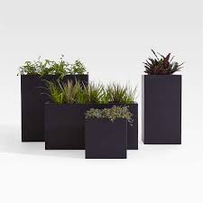 walker tall rectangular black planter