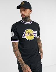 Browse los angeles lakers jerseys, shirts and lakers clothing. New Era Nba La Lakers Oversized Applique T Shirt In Black Asos