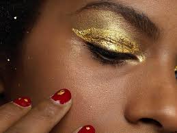 come usare la foglia oro nel make up