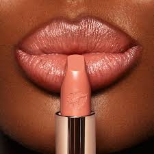 hot lips 2 charlotte tilbury