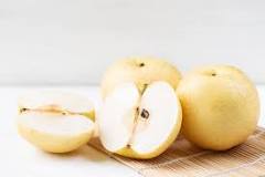 Are Nashi pears high in sugar?