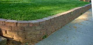 how to build retaining wall corners