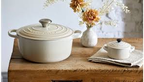 guide to choosing your le creuset