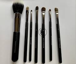 chanel makeup brushes