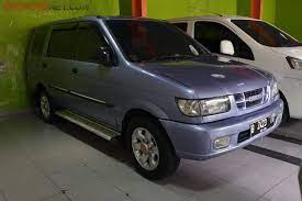 mobil bekas isuzu new panther 2003