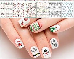 Christmas patterns nail art